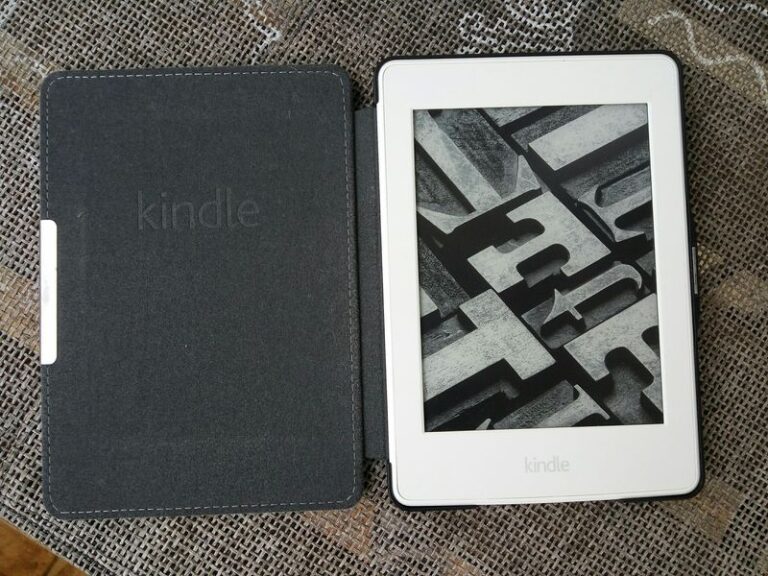Czytnik Kindle. Nie wącham książek, nie gapię się w smartfon